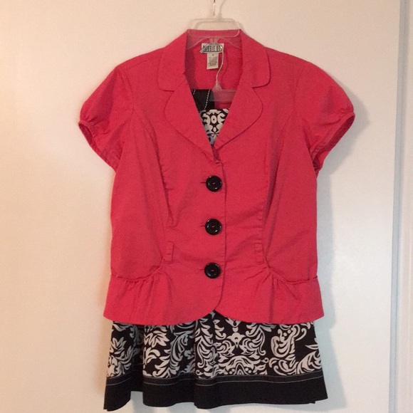 Robbie Bee Dresses & Skirts - Robbie Bee Shirt/Skirt Set